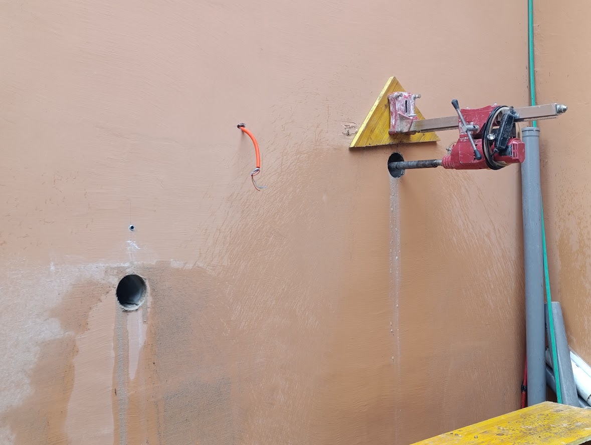 Dijamantno bušenje rupa za ventilaciju